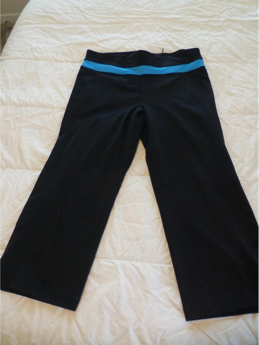 Kirkland Women's XL Activewear Pants Black Cropped Yoga Workout Athletic K5